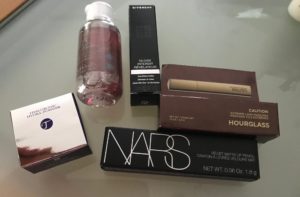 makeup samples from Barneys NY fall beauty bag, neversaydiebeauty.com