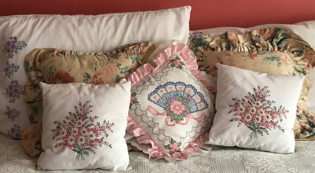 embroidered pillows and pillowcases that I made, neversaydiebeauty.com