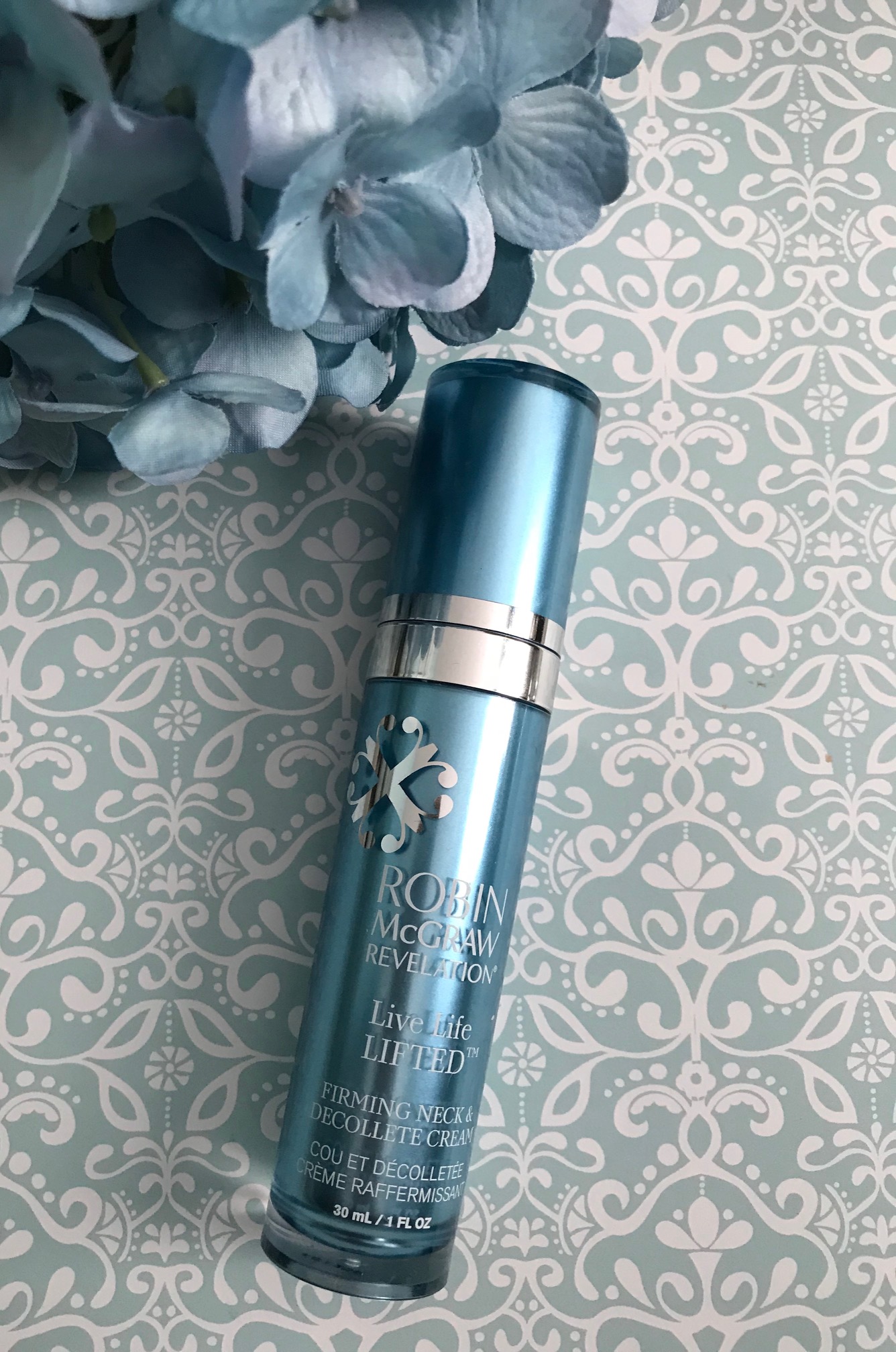 Robin McGraw Live Life Lifted Firming Neck & Decollete Cream, neversaydiebeauty.com