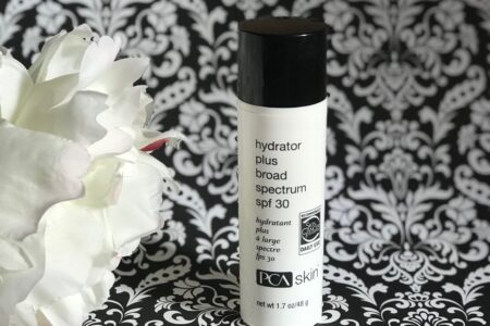 PCA Skin Hydrator plus Broad Spectrum spf 30, neversaydiebeauty.com