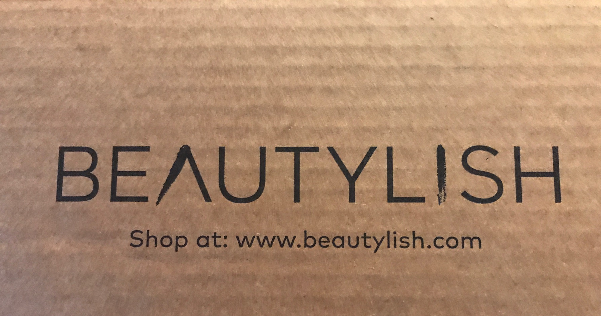 Beautylish logo on shipping box, neversaydiebeauty.com