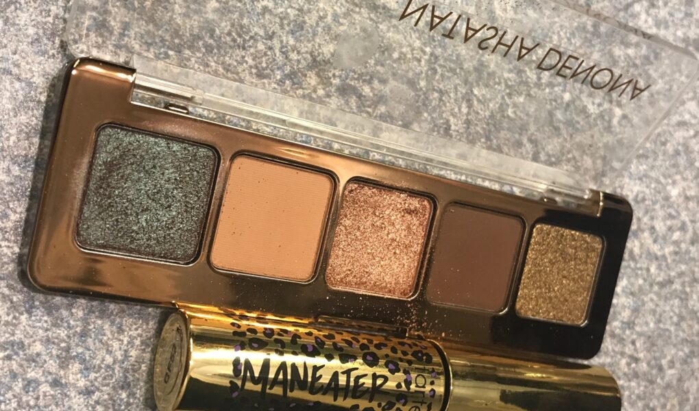 Natasha Denona Mini Star Eyeshadow Palette and travel size Tarte Maneater Mascara, neversaydiebeauty.com