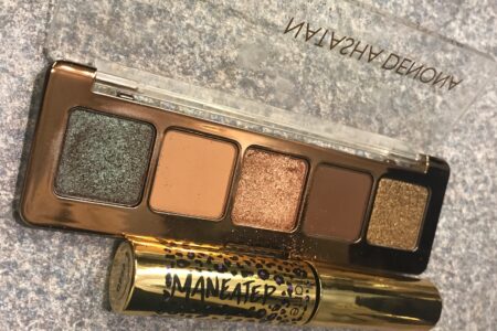 Natasha Denona Mini Star Eyeshadow Palette and travel size Tarte Maneater Mascara, neversaydiebeauty.com