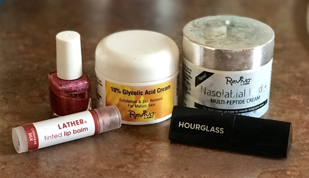 expired beauty products or products that didn't suit me, neversaydiebeauty.com