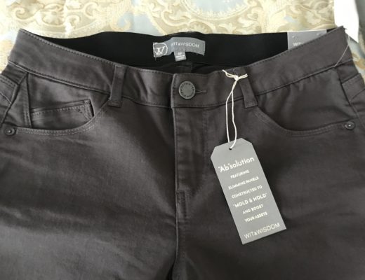 front waist and pockets of olive-grey Wit & Wisdom stretch jeans, neversaydiebeauty.com