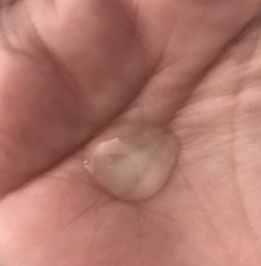 clear loose gel: belif Aqua jelly cleanser in my hand