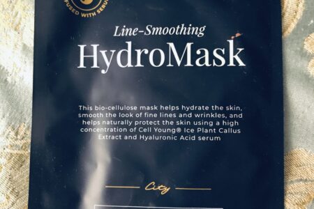 HydroMask sheet mask packet containing one mask