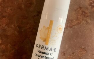 bottle Derma E Vitamin C Concentrated Serum