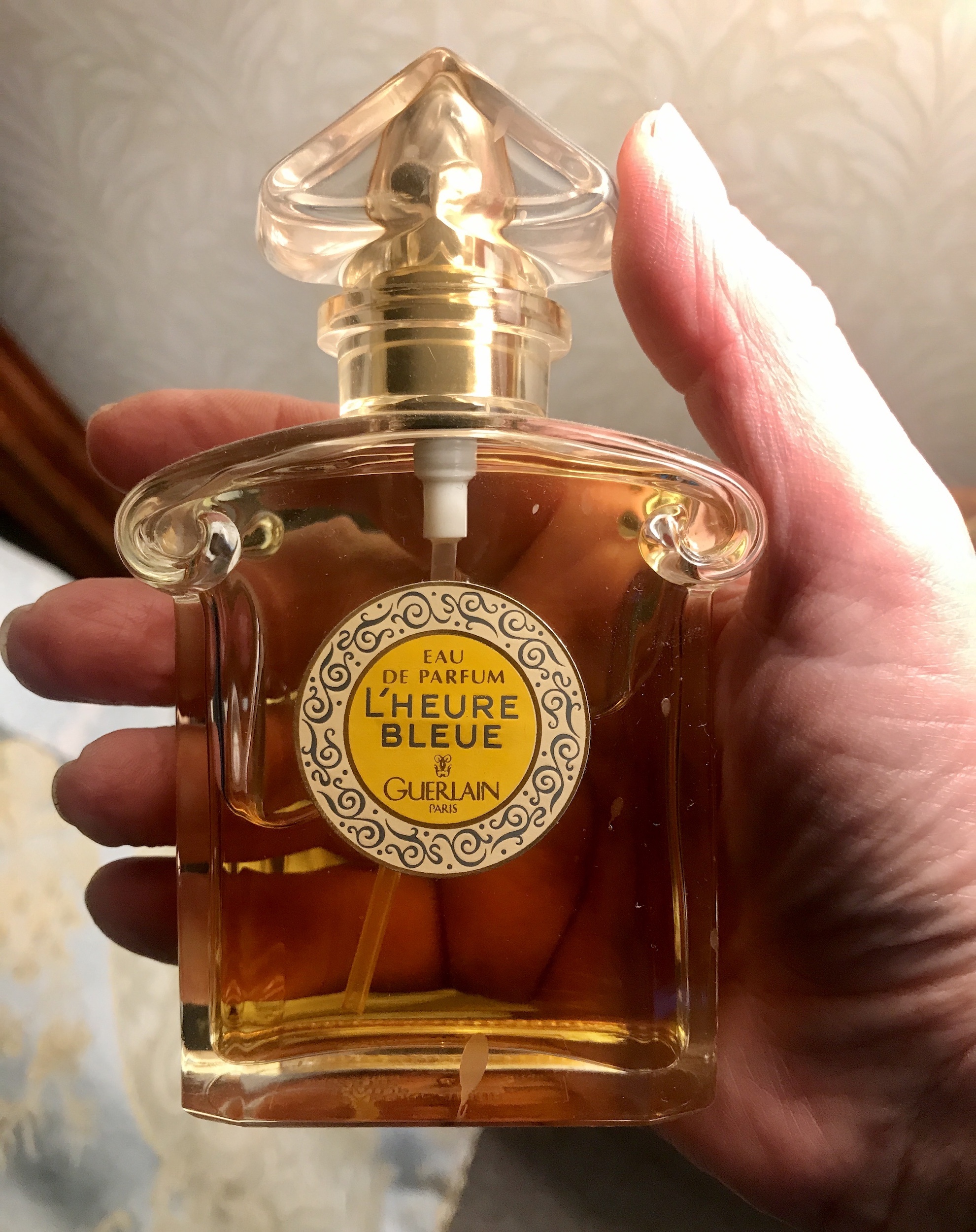 Mini-Decants from The Perfumed Court – Never Say Die Beauty